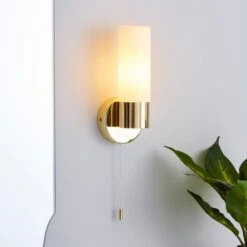 Porto Bathroom Wall Light Brass