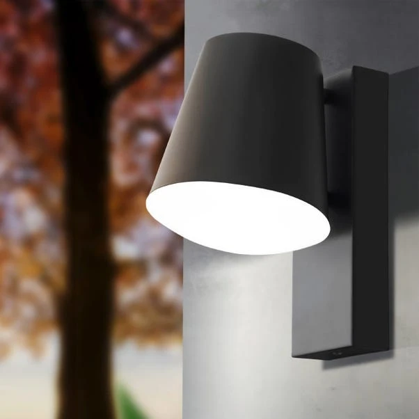 EGLO Caldiero LED Outdoor Wall Light 1 EGLO Caldiero LED Outdoor Wall Light