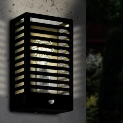 EGLO Alamonte Outdoor Sensor Wall Light 8 EGLO Alamonte Outdoor Sensor Wall Light -Lighting Sale Store 30817345 alt02