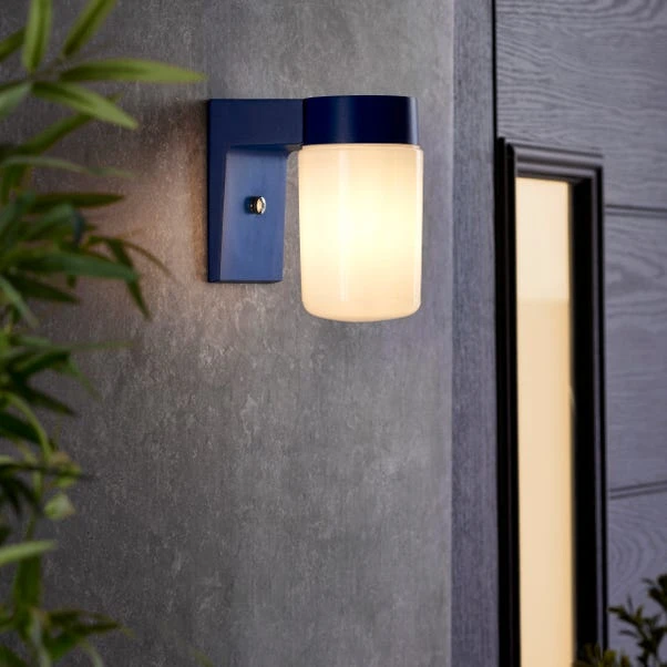 Elements Taylor Industrial Outdoor Wall Light 18 Elements Taylor Industrial Outdoor Wall Light - Image 18