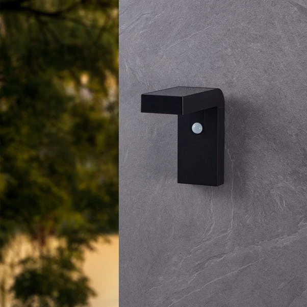 EGLO Baracconi PIR Solar Outdoor Wall Light 2 EGLO Baracconi PIR Solar Outdoor Wall Light - Image 2